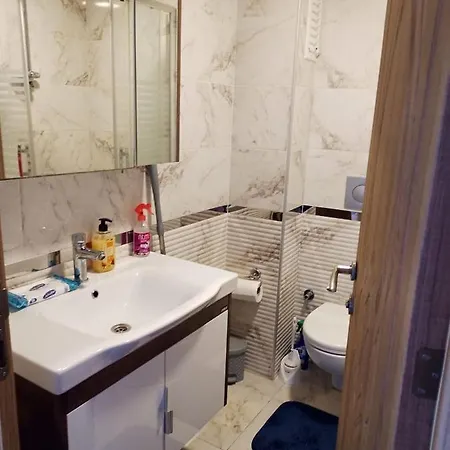 2 спальни с видом на башни Trump Towers